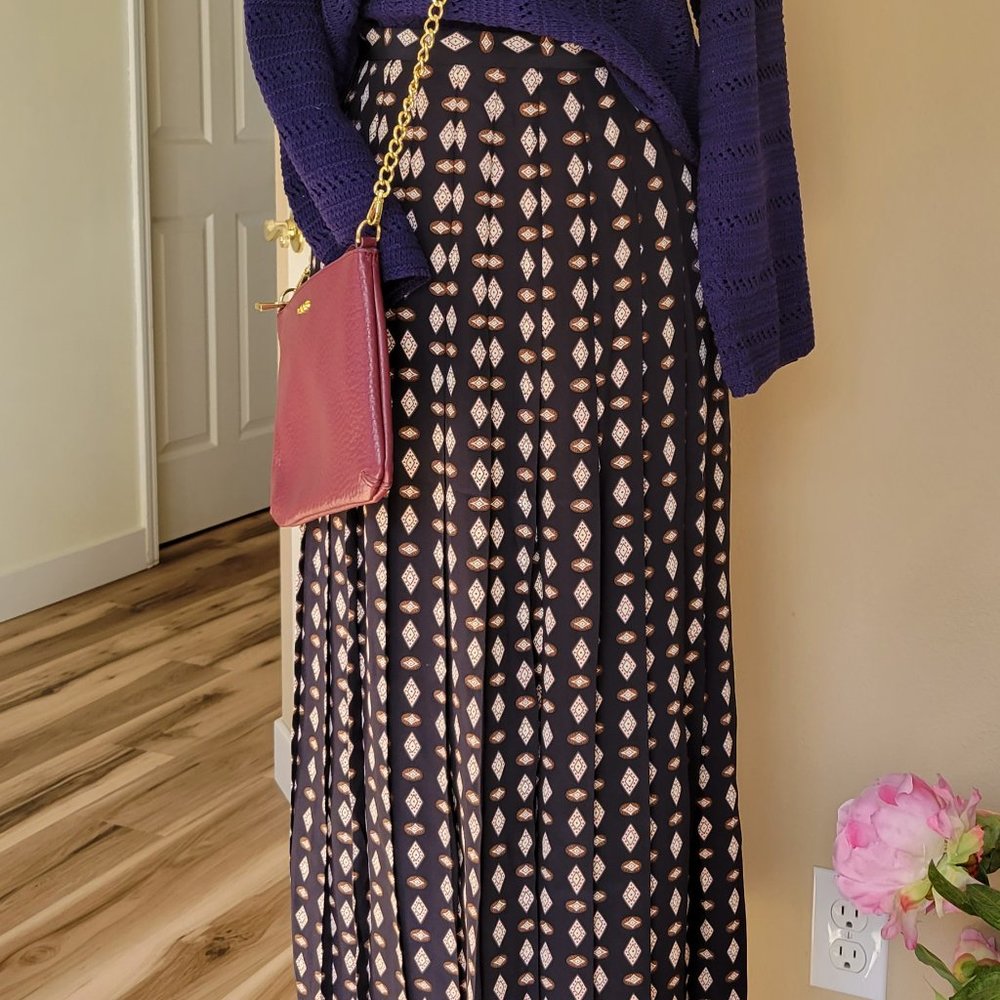 Vintage Charter Club silk pleated maxi skirt vintage size 8 modern size 4